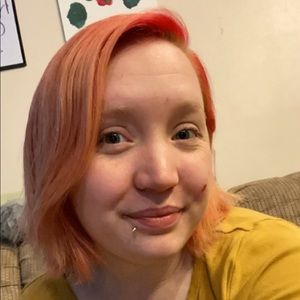 Meet your Posher, Carysa